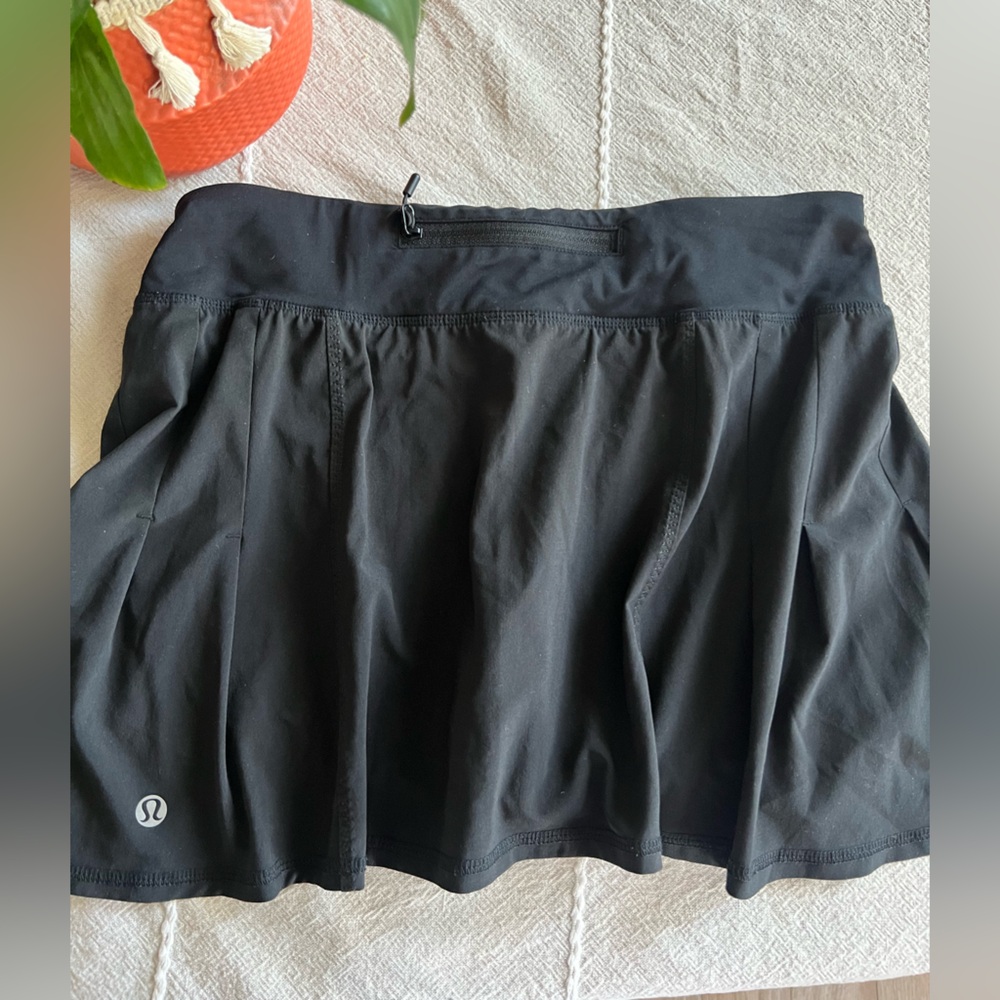 lululemon Black Pleated Skort